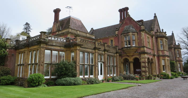 Sidbury Manor